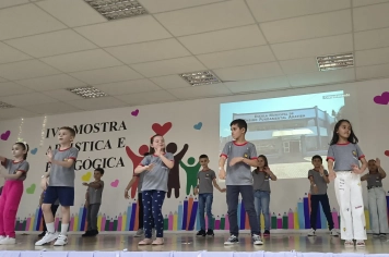 Encerramento do ano letivo é marcado pela Amostra Artística e Pedagógica e dia da Família na Escola Municipal de Ensino Fundamental Aratiba