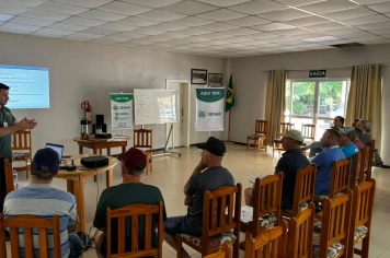 Produtores de Aratiba participam de curso sobre produção de hortaliças