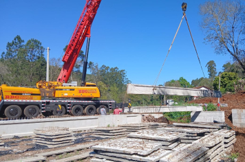 Ponte sobre o Rio Dourado em Aratiba começa a ganhar forma