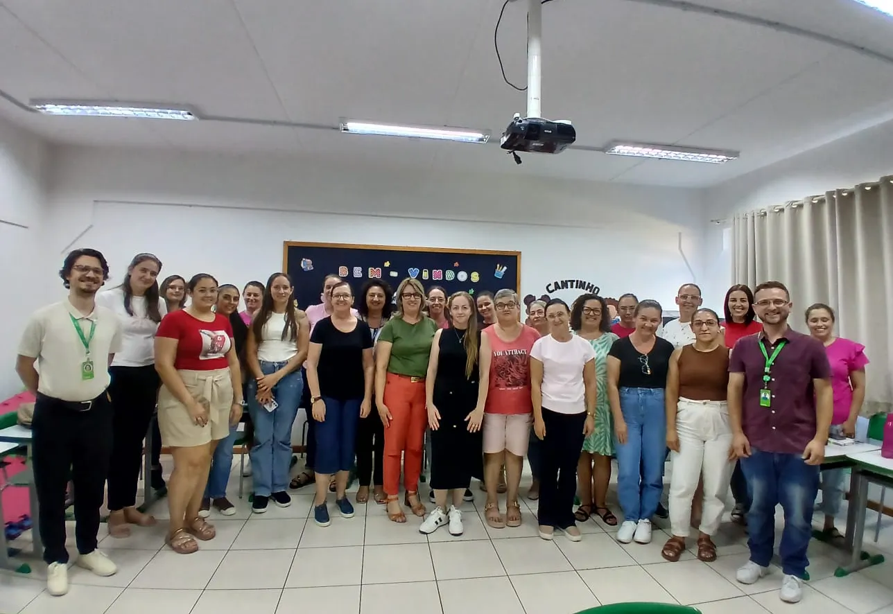 Formação sobre o Método Fônico fortalece práticas pedagógicas na Educação Infantil e Anos Iniciais